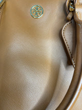 Load image into Gallery viewer, TORY BURCH TOTE BAG (Camel)