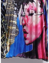 Load image into Gallery viewer, QUEEN