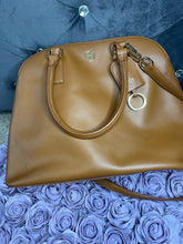 Load image into Gallery viewer, TORY BURCH TOTE BAG (Camel)